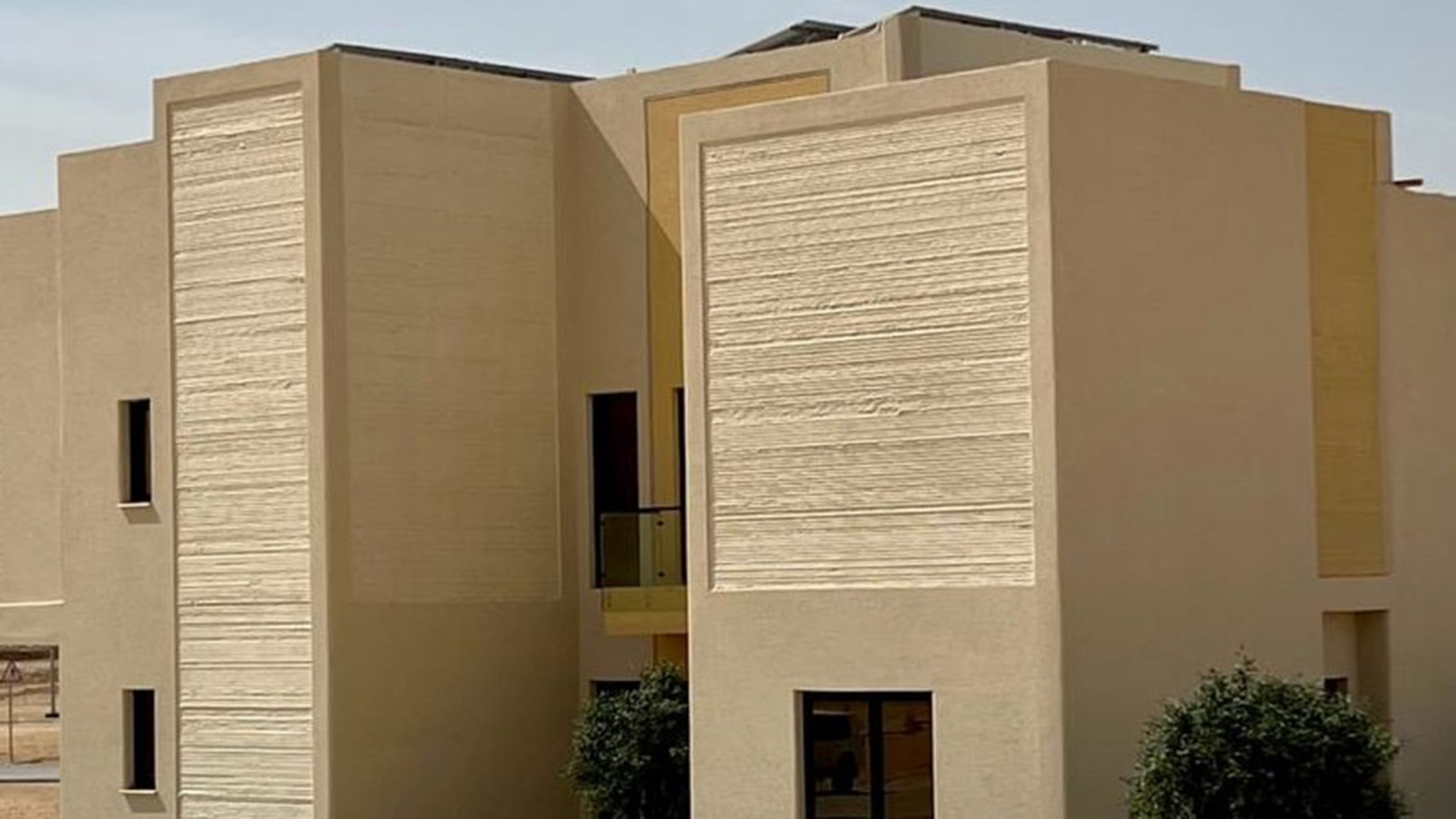 Der Mittlere Osten hat sich zu einem wichtigen Absatzmarkt entwickelt. Einer der Anwendungsschwerpunkte ist der 3D-Ddruck von Gebäuden. Hier eine 3D-gedruckte Villa in Riad, Saudi-Arabien. Bild: Cobod