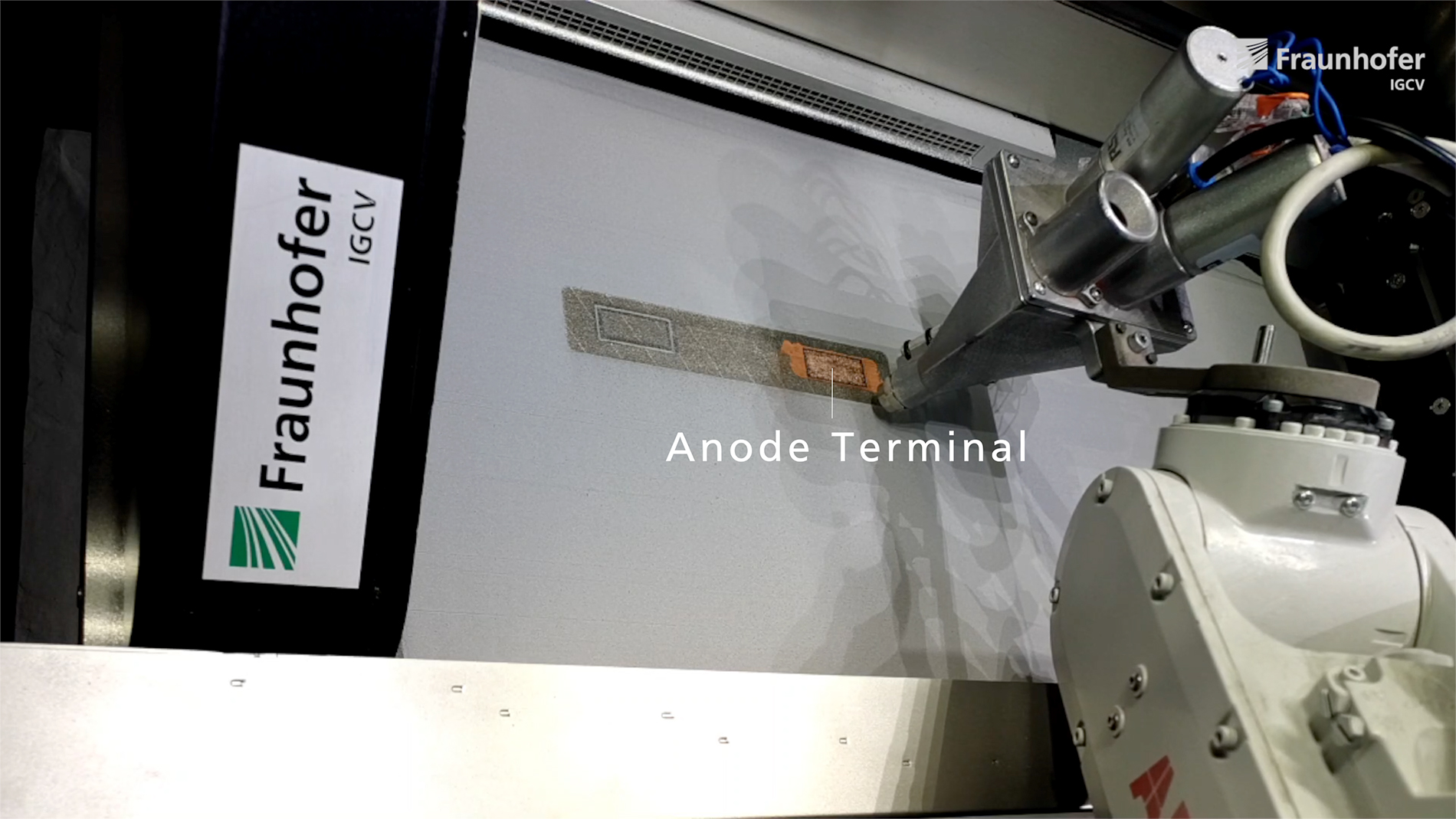 Additional material deposition using a robot-guided powder nozzle