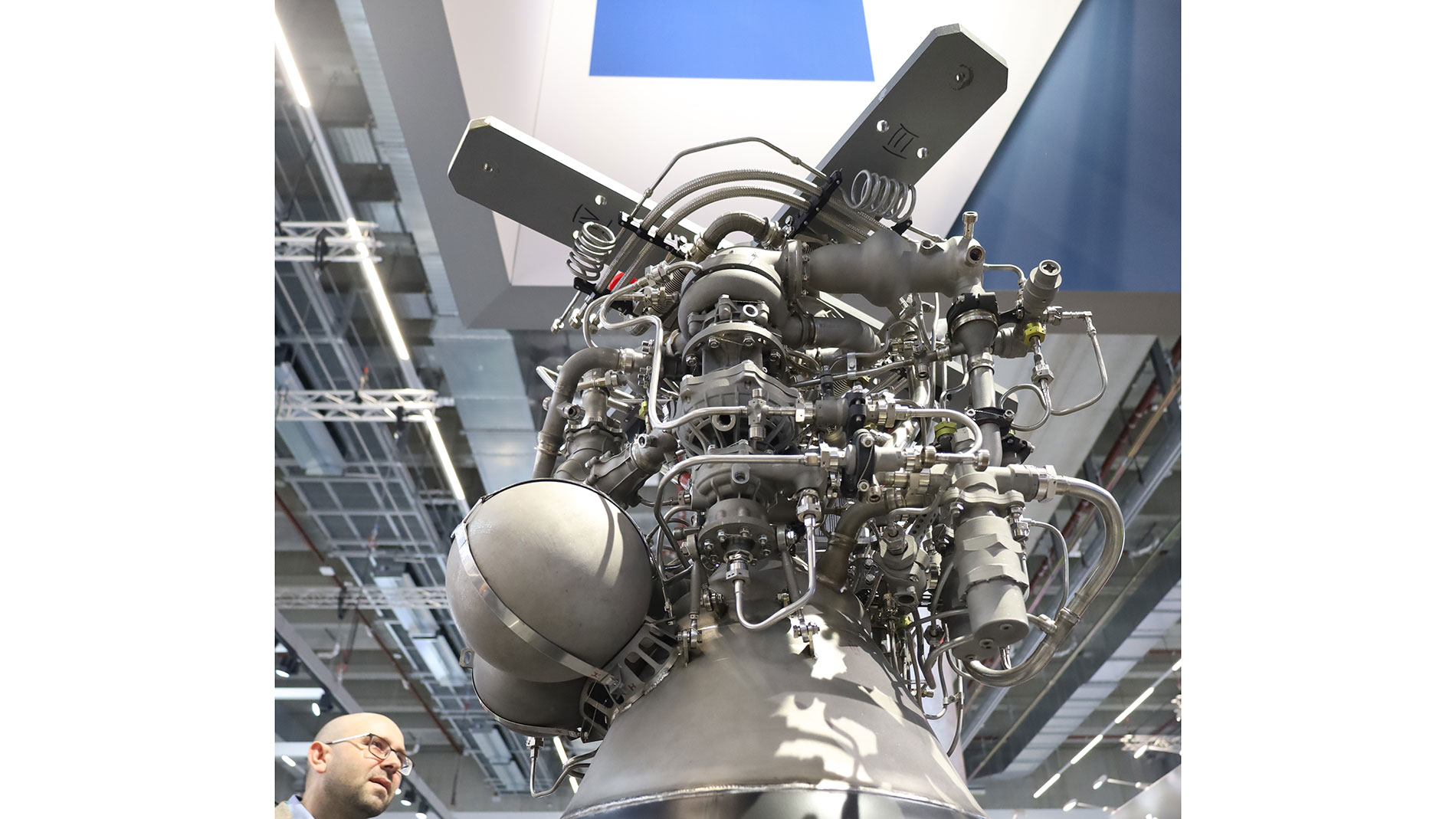 Trumpf presented an impressive rocket engine in which some components were 3D-printed. Picture: Thomas Masuch