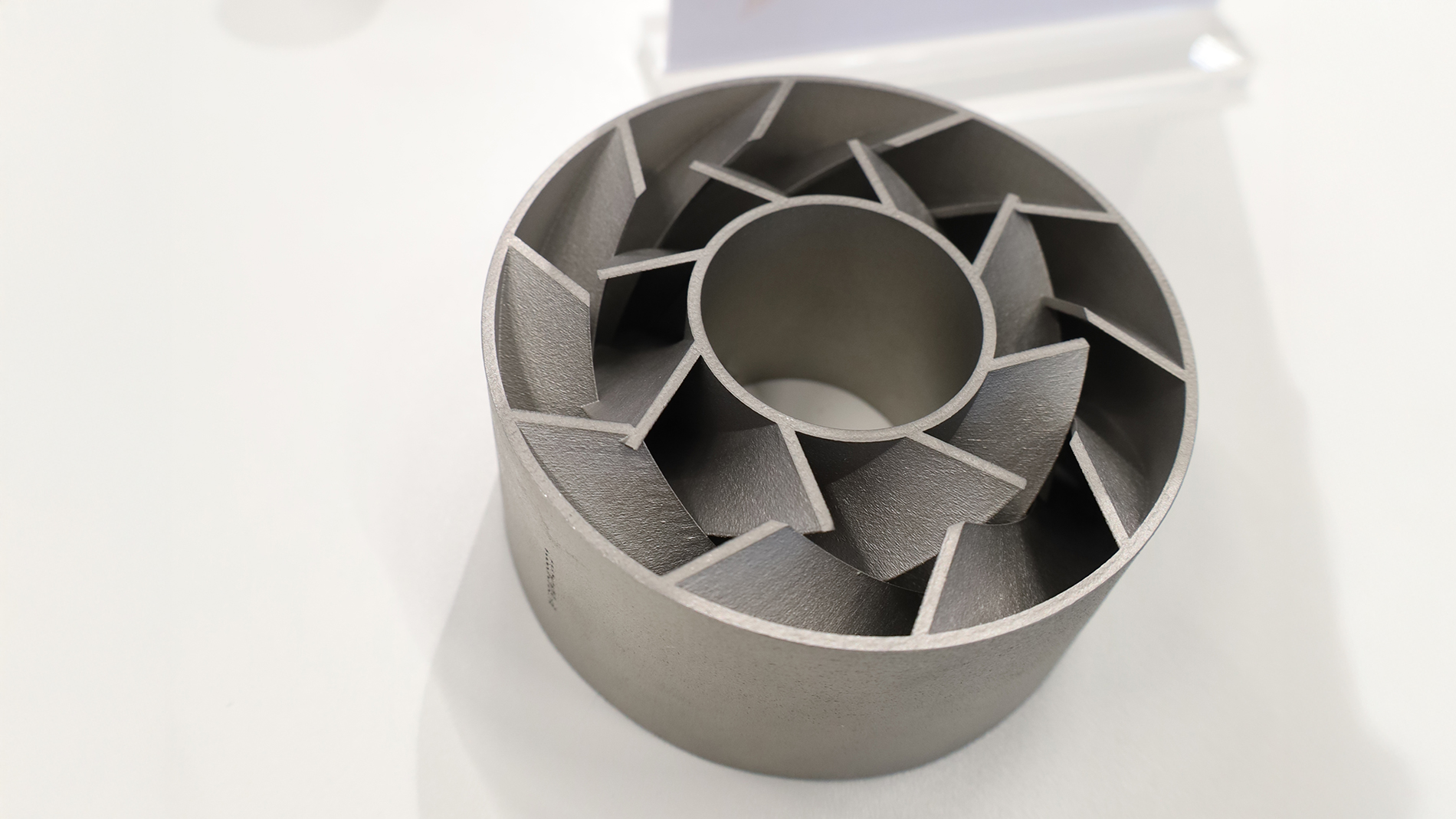 AM application from the VDMA special show at Formnext2025: SMS Group gas/air mixer. Image: Thomas Masuch