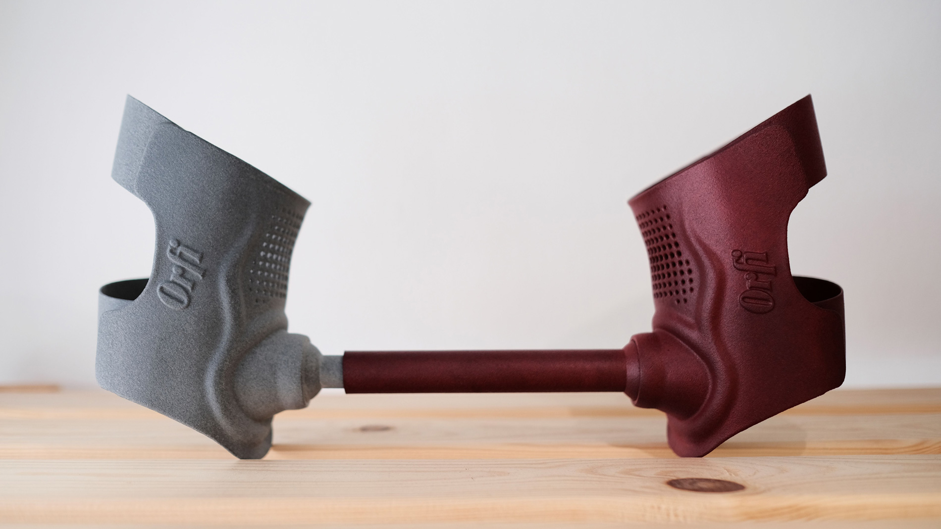 Diverse Orthesen, die über Nowecor gedruckt wurden. Bilder: Emil Wörgötter